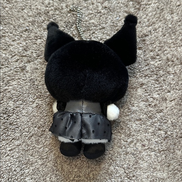 Sanrio Sisters’ Outfits Vinyl Plush Keychain - Kuromi - Picture 2 of 2